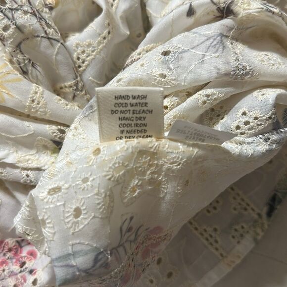 ADIVA 1X Ivory Embroidered Eyelet Floral Button Down Long Sleeve Shirt - Picture 10 of 11